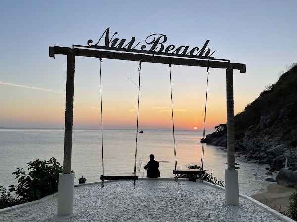 Nui Beach 2