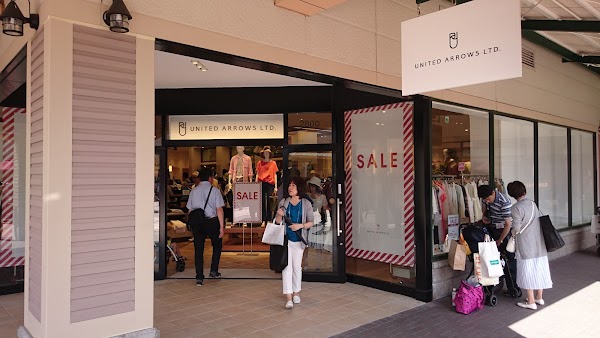UNITED ARROWS LTD. OUTLET GOTEMBA