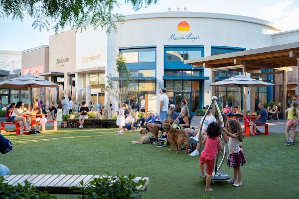 Bridgeport Village 1