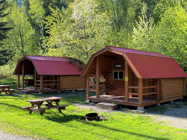 Revelstoke RV & Cabin Resort by Pinnacle Lifestyles 3