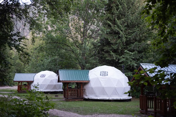 Revelstoke RV & Cabin Resort by Pinnacle Lifestyles 2