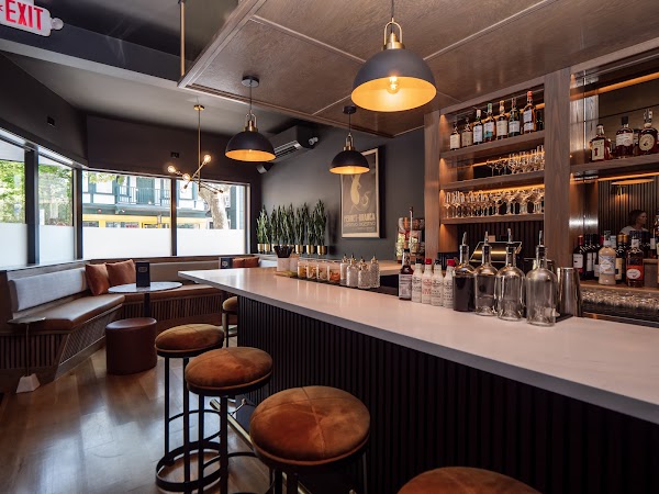 Bar 12 3