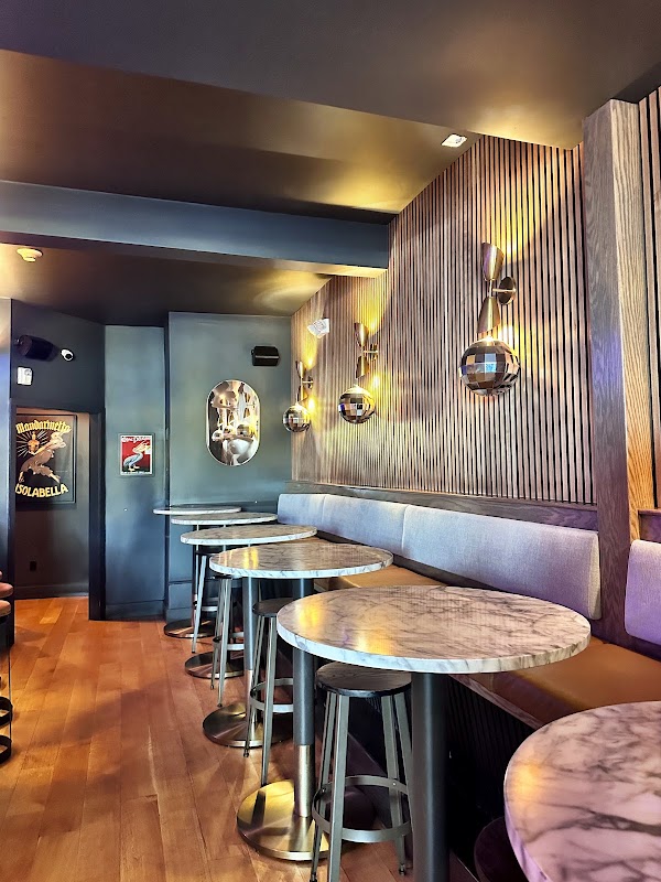 Bar 12 2