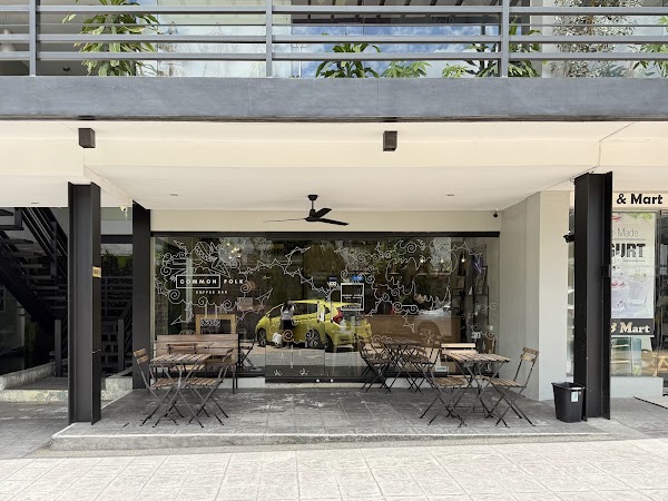 Common Folk Coffee Bar