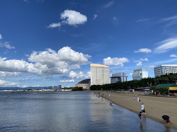 Momochihama Beach