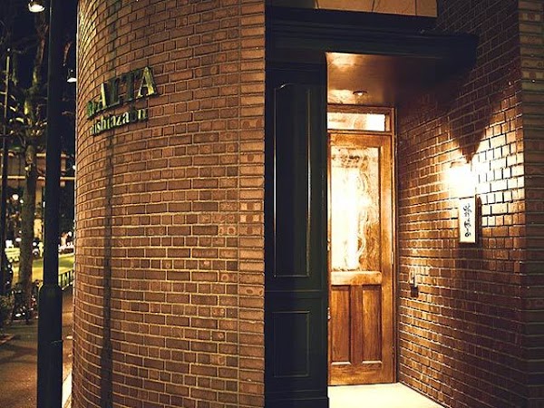 Komiyama-nishiazabu. 1