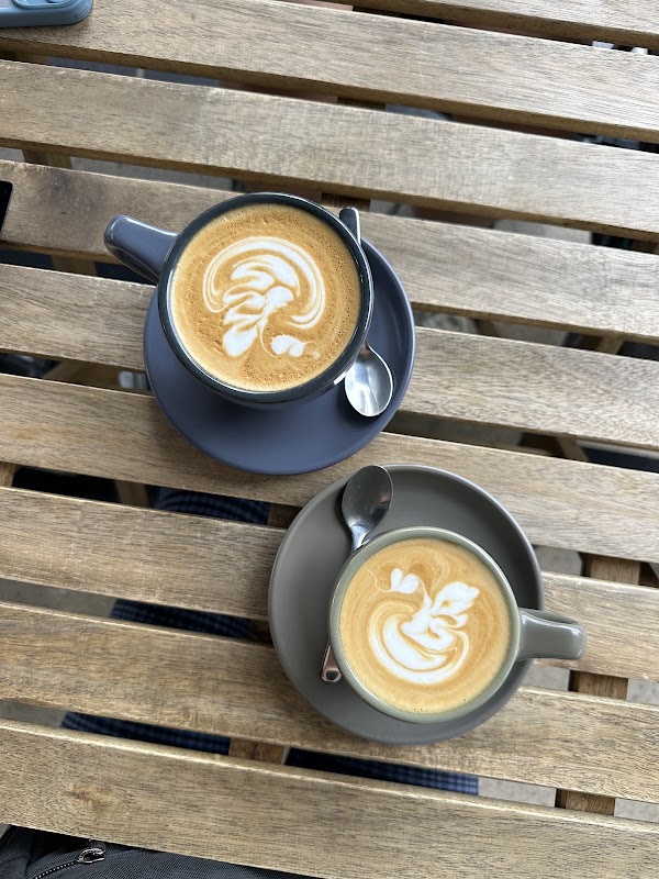 Sincerity Bake & Brew by Jacorey Cafe (coffee & dessert) 3