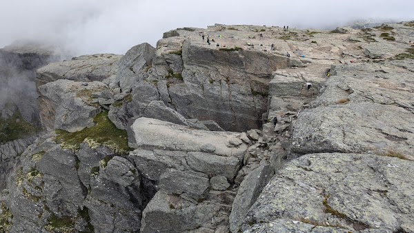 Trolltunga "Troll's Tongue" 4