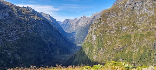 Mackinnon Pass Memorial