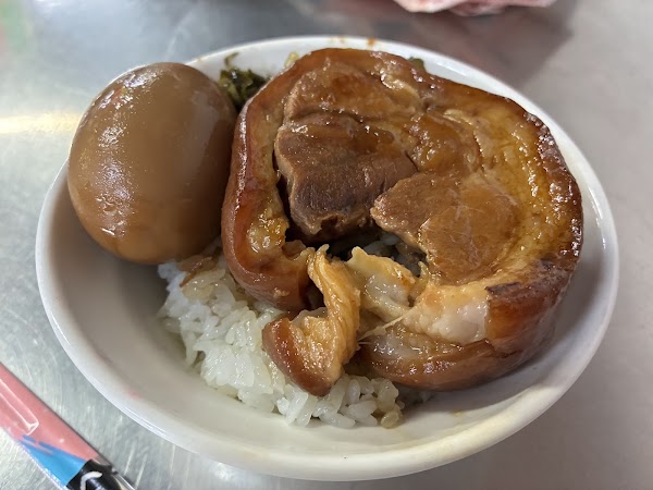 山河魯肉飯 4