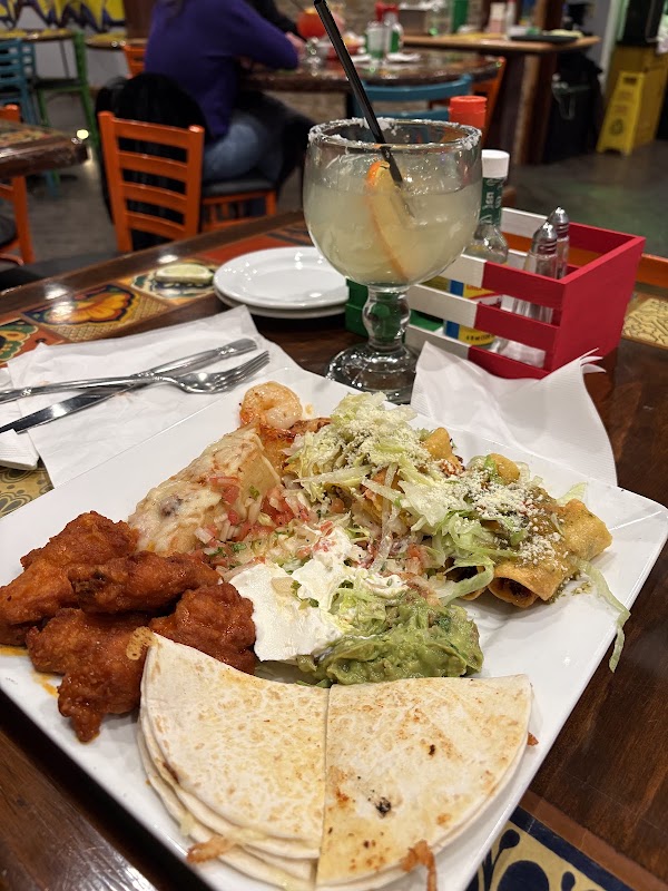 Tigrez Mexican Restaurant 4