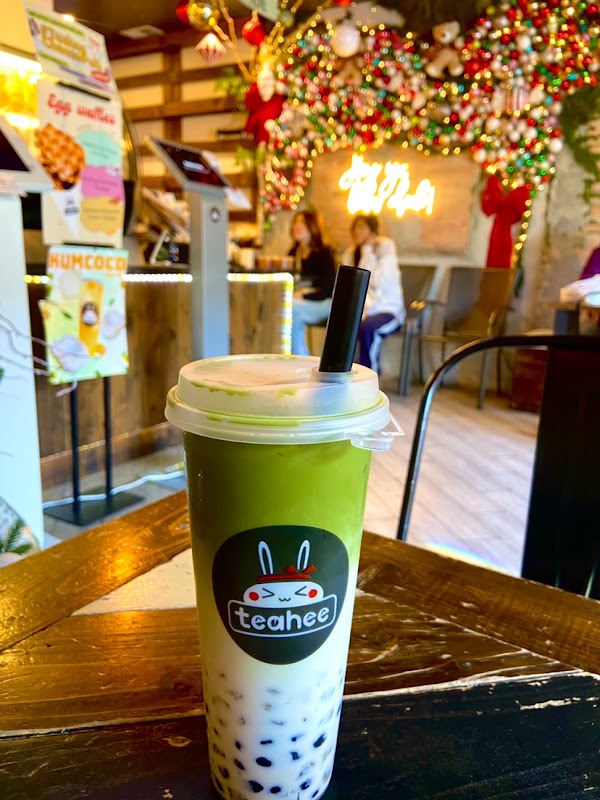 Arisan Tea & Coffee House 3