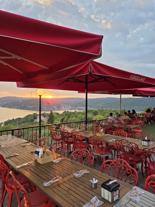 Yoros Cafe Restaurant