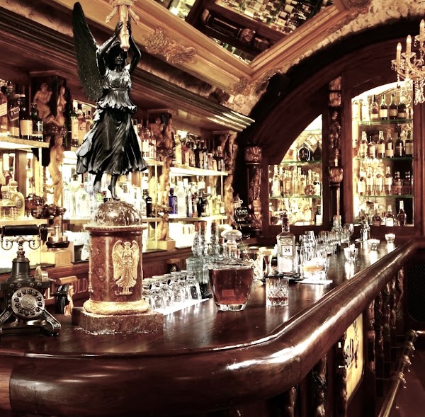 Black Angel's Bar