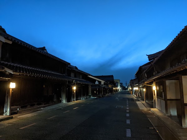 Udatsu-lined streetscape 4