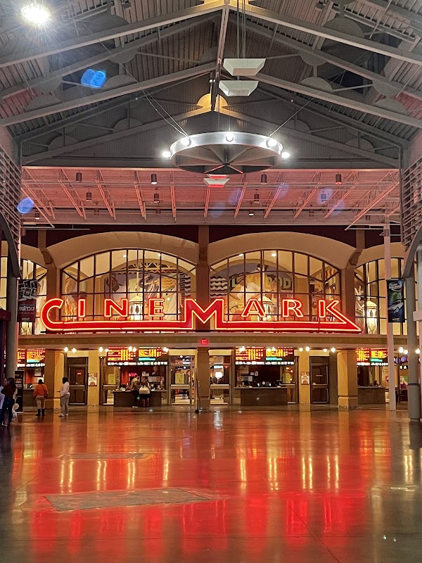 Cinemark Orlando and XD 2