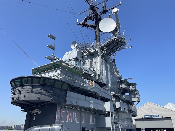 Intrepid Museum 2