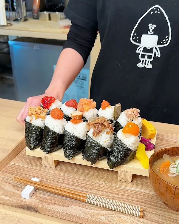 Omusubi Yokocho Higashi Ginza Store 3