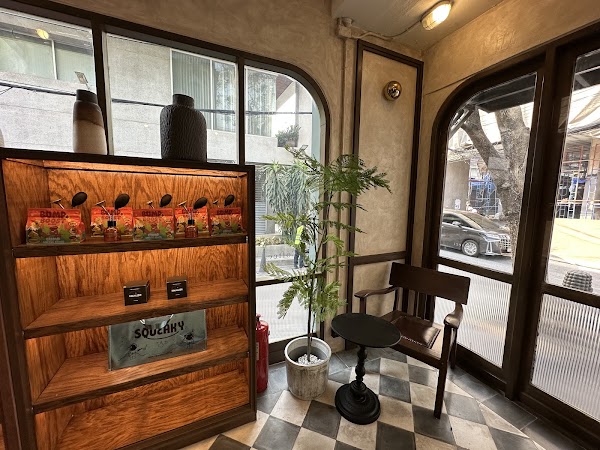 Bump Coffee Space Thonglor