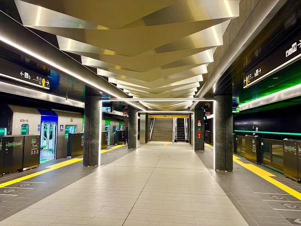 Yumeshima Station 3