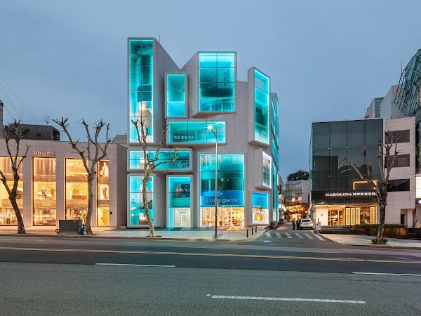 Chungha Building