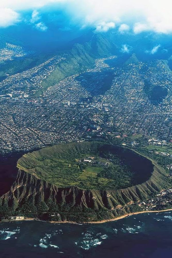 Diamond Head Crater 1