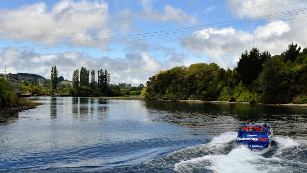 Hukafalls Jet Taupo 1