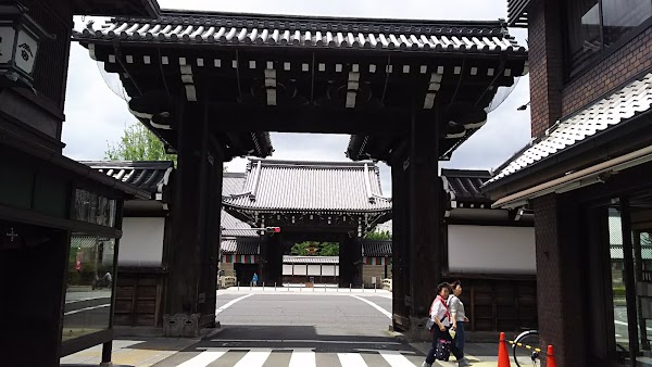 Nishi Hongan-ji Temple 4