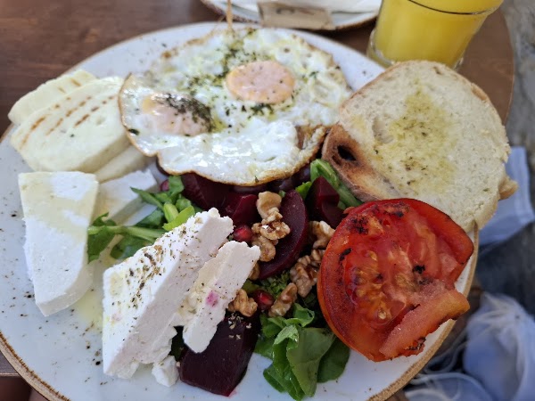 Lazaris BakeryBar 3