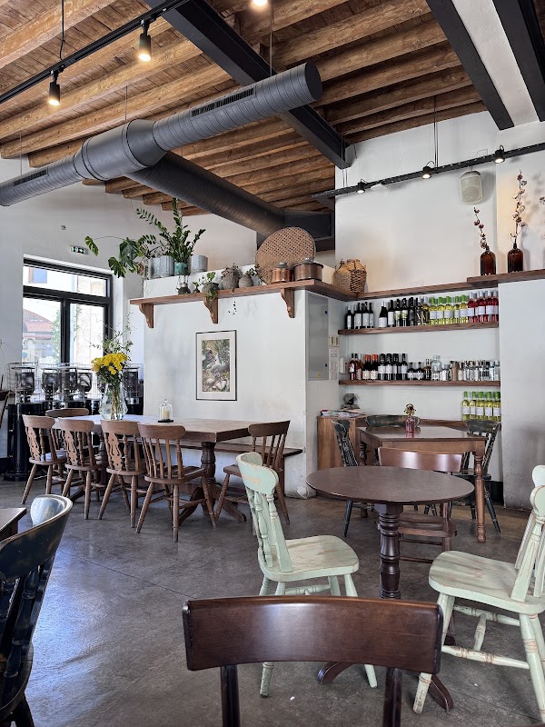 Lazaris BakeryBar 2
