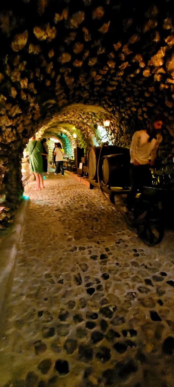 Santorini Wine Museum 4