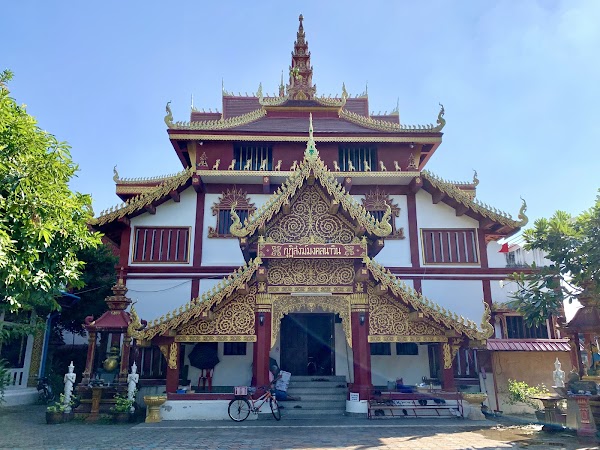 Wat Rajamontean 5