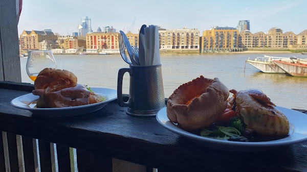 The Mayflower Pub 5