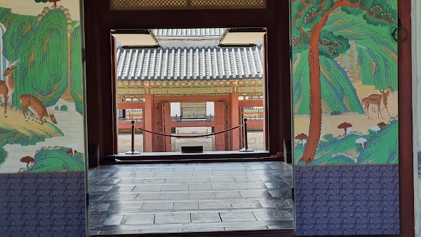 Gyotaejeon (Queen's Residence) 2