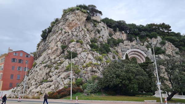 Monument aux Morts de Rauba-Capeù 5