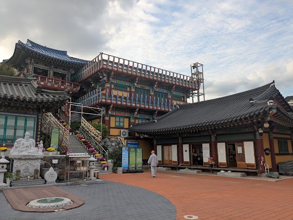 팔달사