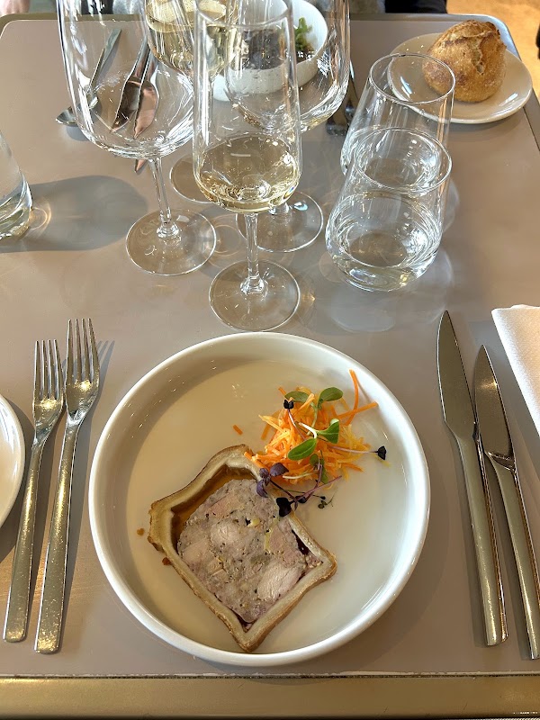 Madame Brasserie - Tour Eiffel 3