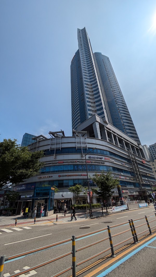 라뮤에뜨빌딩