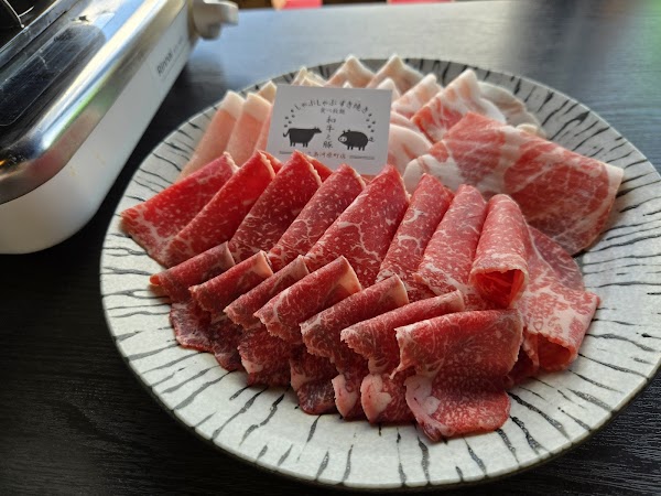 Wagyu to Buta Sanjo Kawaramachi Ten (All-you-can eat sukiyaki and shabu-shabu) 3