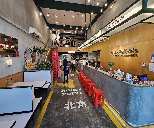 13 Units Hong Kong Cafe - Danga Utama 3