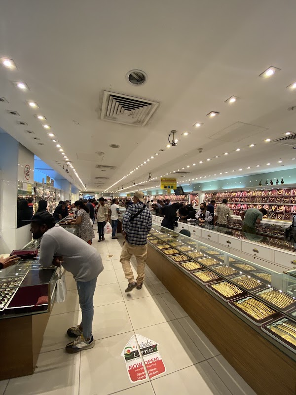Mustafa Centre 4