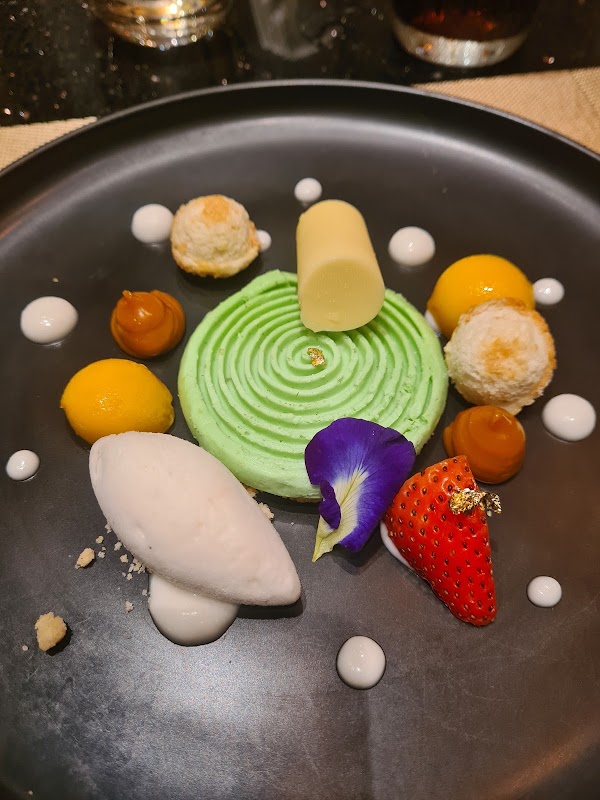 Benjarong Restaurant 3