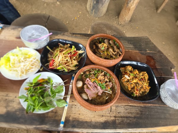 ร้านลุงนกก๋วยเตี๋ยวหม้อดินเชียงดาว 5