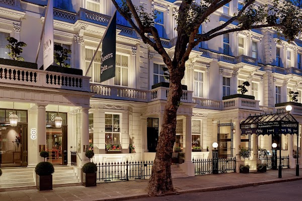 100 Queen's Gate Hotel London Kensington, Curio Collection by Hilton