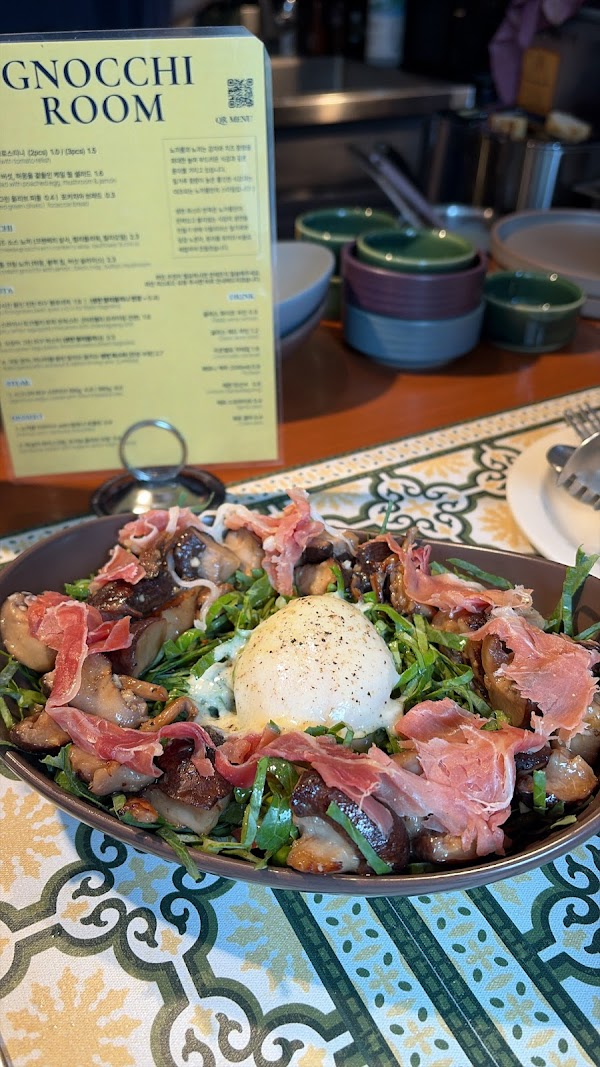 gnocchi room 2