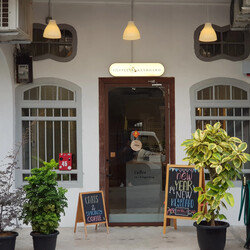 Click N Brew Cafe 1