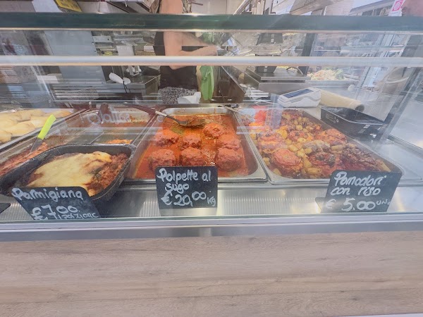 Altro Pasta & Vino Consegna a Domicilio 2