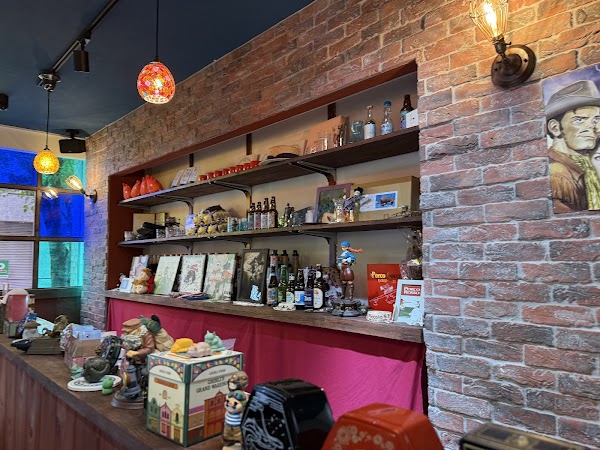 cafféアドリア 4