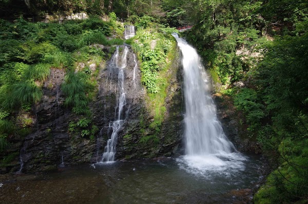 Shirogane Falls