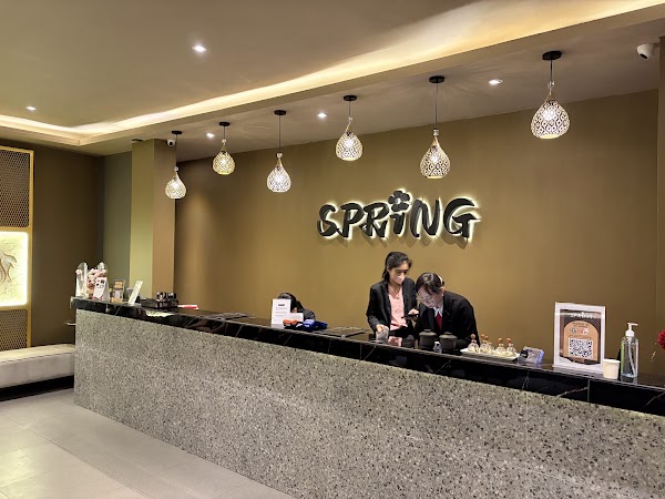 Spring Massage Center 4